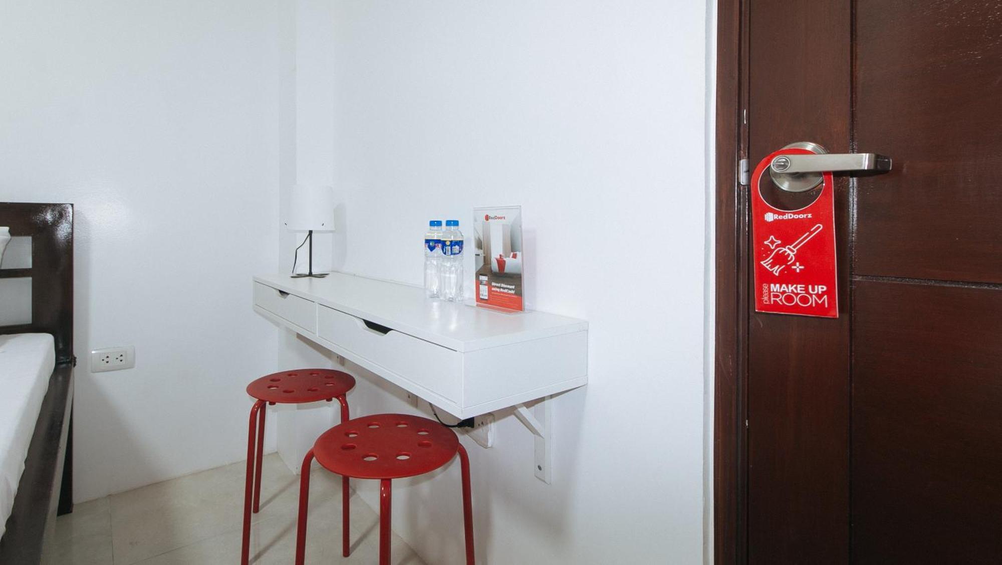 Reddoorz Near Ust Sampaloc Manila Hotell Eksteriør bilde